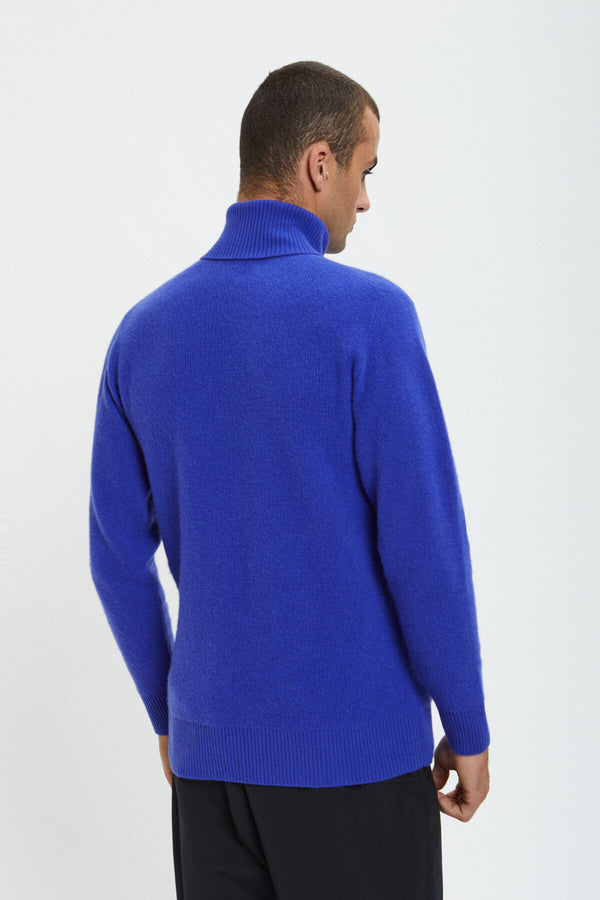 Cashmere Turtleneck